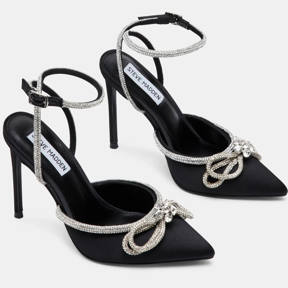 Heel with slim embellished ankle strap and bow design